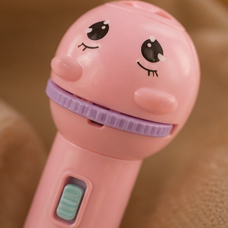 tmc-pdp-ai-bedtime-projector-moment3-v1.jpg
